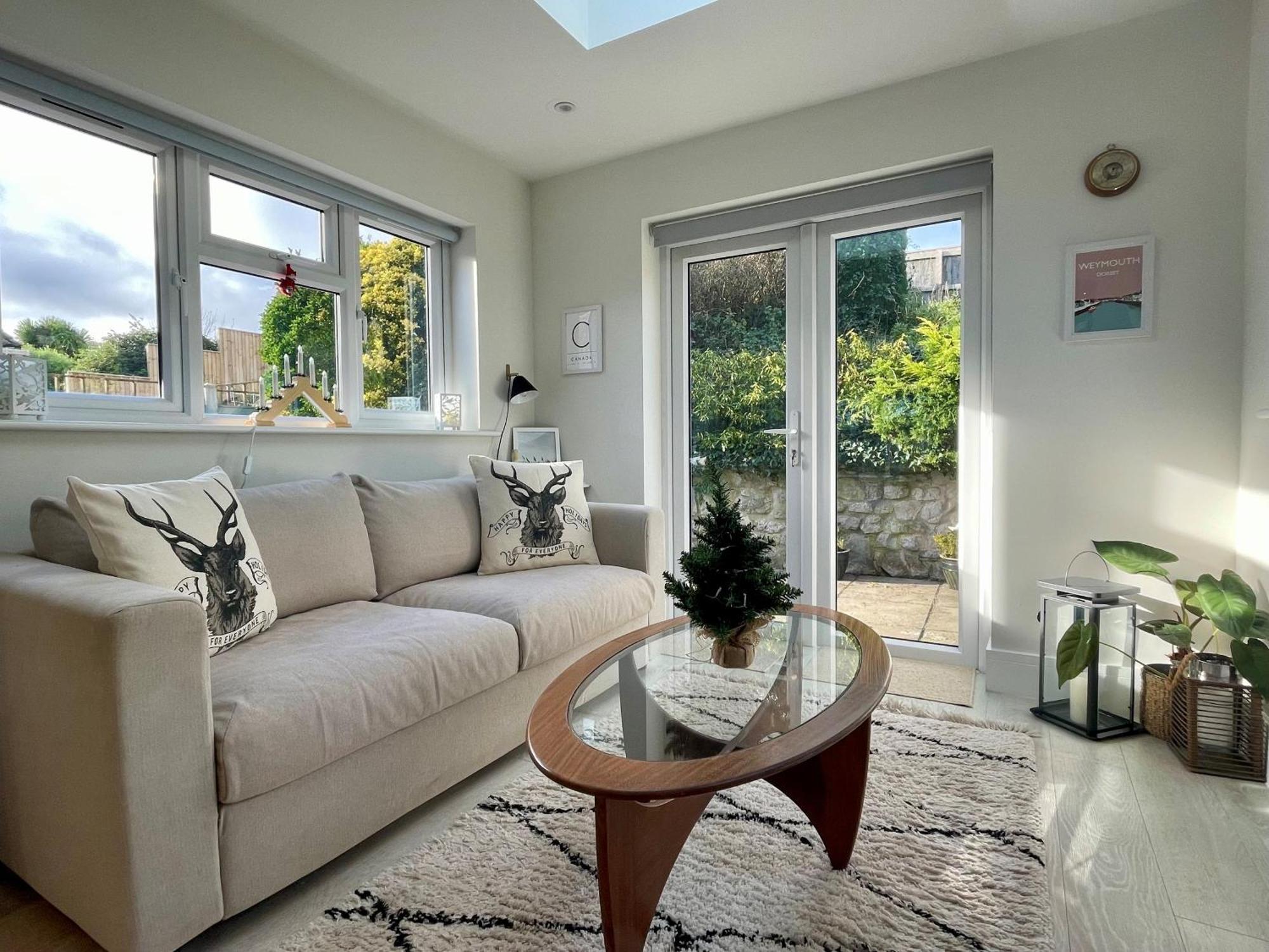 Seafeathers - Luxury Holiday Home With Sea Views Overcombe Bagian luar foto